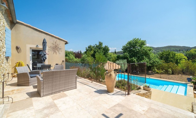 Saint-Romain-en-Viennois Appartement | Le Chant des Cigales - Climatisé, piscine partagée