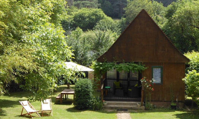 Valojoulx Cottage | Le Chalet 4 pers Lascaux, classé 3*, piscine chauffée, Spa, parc av jeux & wifi