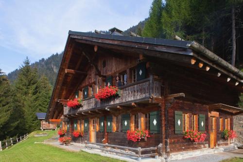 Val d'Illiez Chalet De Ski | Le Chalet de Lara