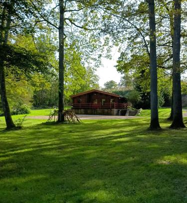 Lumigny-Nesles-Ormeaux Maison | Le chalet forestier de Guerlande
