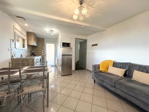 Saint-Pierre-d'Albigny Maison | Le Chavanna - Terrasse Parking - CLG Savoie