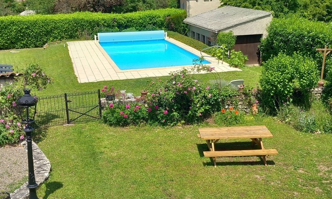 Saint-Vincent-Rive-d'Olt Maison | Le Clos du Prince, Maison de campagne avec piscine privé et jardin clos, idéal pour familles !