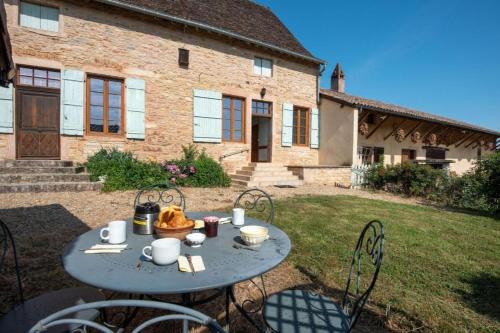Huilly-sur-Seille Maison | Le Clos des Buis