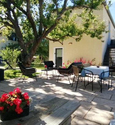 Saint-Aubin-Les-Elbeuf Appartement | Le Clos des Feugrais - Calme & Confort