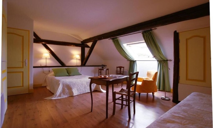 Bioncourt Hôtel | Le Clos Des Pommes