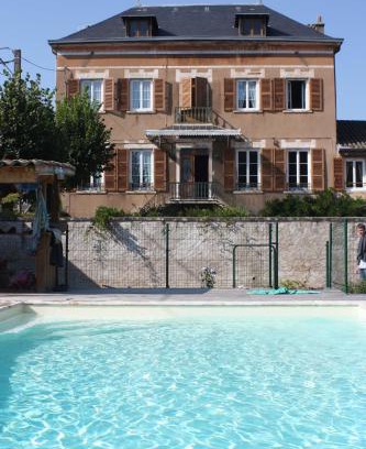 Taponas Lit Et Petit-Déjeuner | Le Clos des Tanneurs