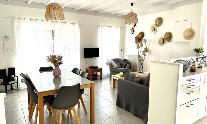 Montlouis-sur-Loire Maison | Le clos jasmin - quartier historique de Montlouis