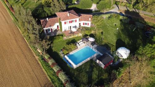 Lussan Maison | Le clos mirélie