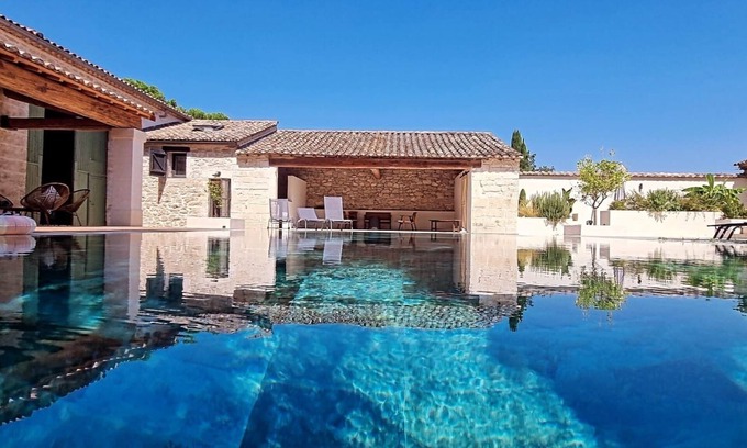 Saint-Series Autre | Le Clos Paradis- Mas vigneron, piscine miroir et studio indépendant !