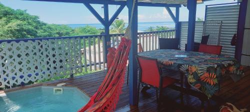 Bouillante Maison | Le Colibri, belle vue mer, accés direct à la plage, SPA privatif