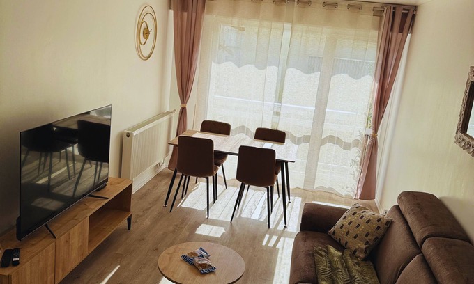 Chartres Appartement | Le Colisée à Deux Pas