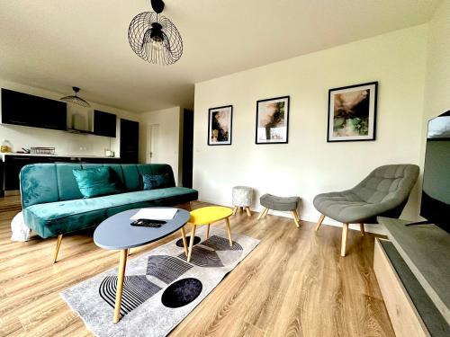 Quartier Grieu-Vallon Suisse-Saint-Hilaire Appartement | Le Coquet-T3-Wifi-parking