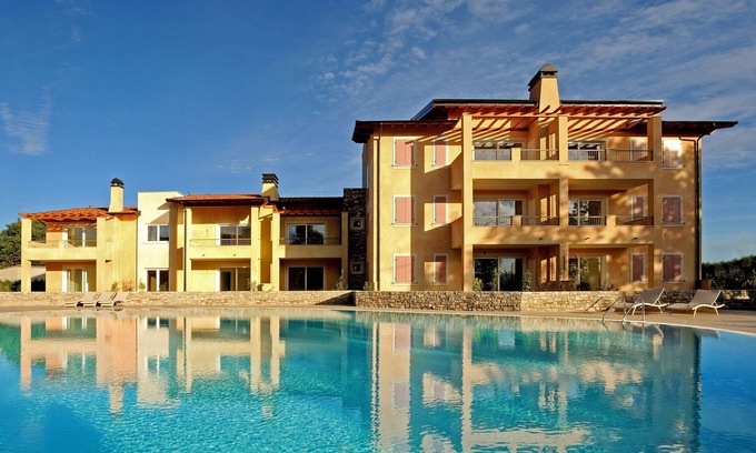 Lonato del Garda Appartement | Le Corti Caterina C3 by Wonderful Italy