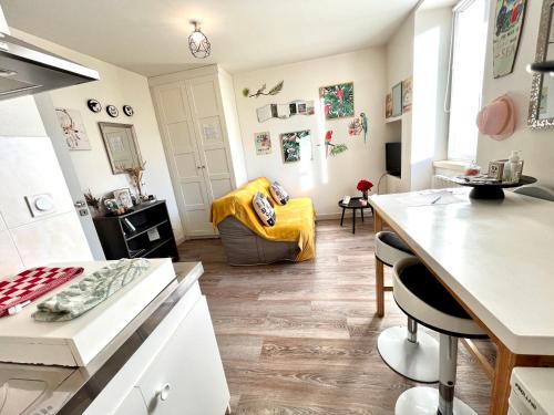 Rives Appartement | Le Cosy, accès terrasse de l'établissement