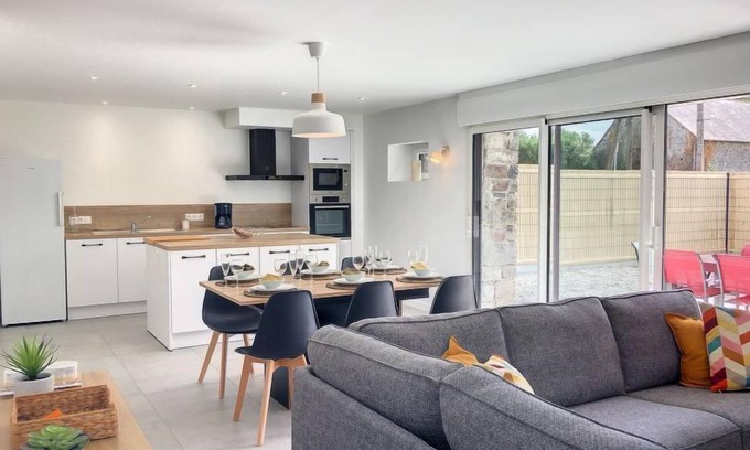 La Fresnais Maison | Le cottage by Interhome