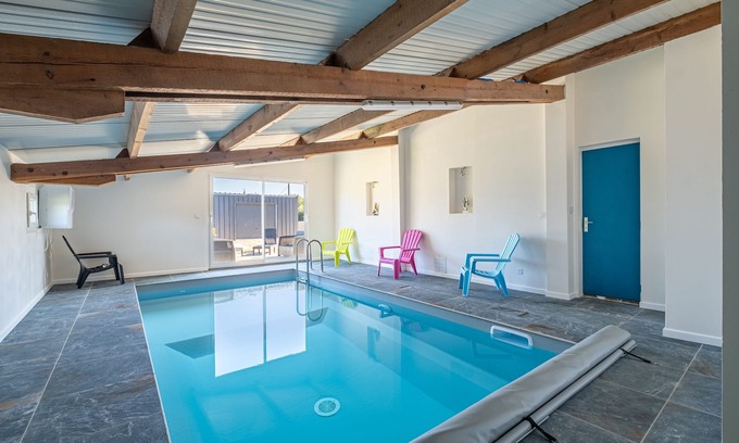 Saint-Jean-la-Poterie Maison | Le Cottage de Flore - Quatre Chambres Maison, Couchages 8