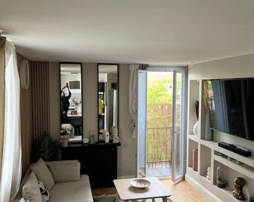 Barriere de Paris Appartement | Le Cozy - T3 Tout Confort - Métro Barrière Paris