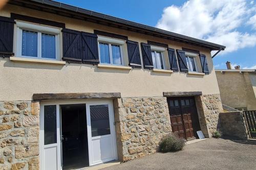 Saint-Jean-Soleymieux Appartement | Le Cruzillou