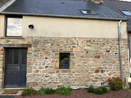 Roz-sur-Couesnon Maison | Le Dervillé