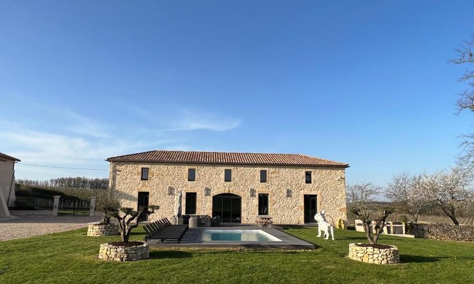 Saint-Quentin-de-Caplong Maison | Le domaine Reine Sully