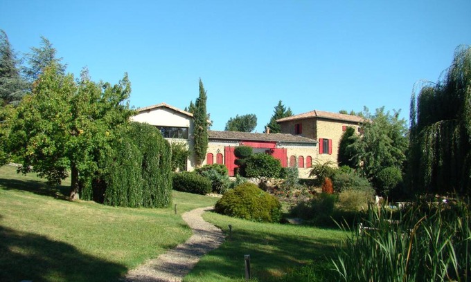 Chasse-sur-Rhone Lit Et Petit-Déjeuner | LE DOMAINE DE GORNETON