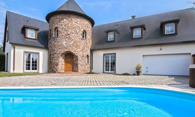 Kertzfeld Villa | Le Domaine du Castel Piscine & Spa **** Proche d'EUROPA-PARK & ROUTE DES VINS