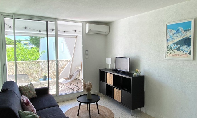 La Petite Motte Appartement | Le Floride, studio climatisé avec parking