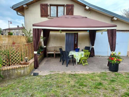 They-sous-Montfort Appartement | Le gîte d'Annie