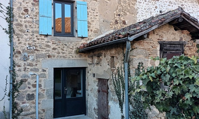Brigueuil Maison | Le gîte du puits