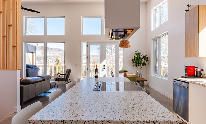 Pohenegamook Chalet De Ski | Le Gamook - Chalet with lake view