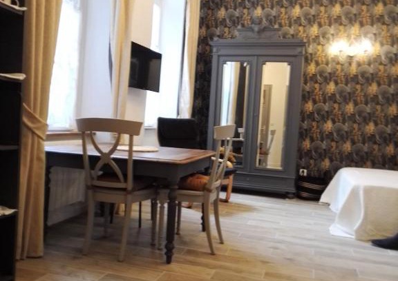 Bourges Appartement | LE GEORGE SAND Elégant studio coeur historique