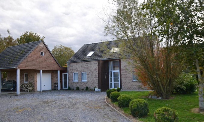 Beauraing Maison | Le grand marronnier