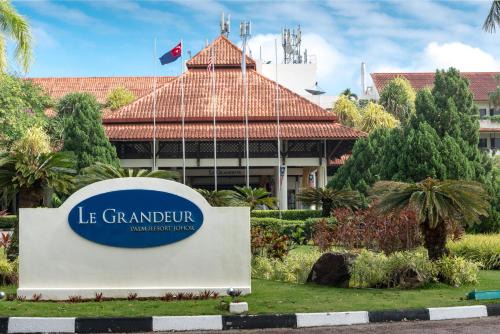 Senai Station Balnéaire | Le Grandeur Palm Resort Johor