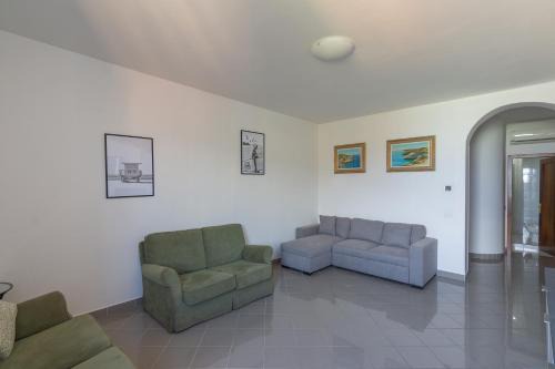Le Grazie Appartement | Le Grazie 2 bedroom sea view apartment