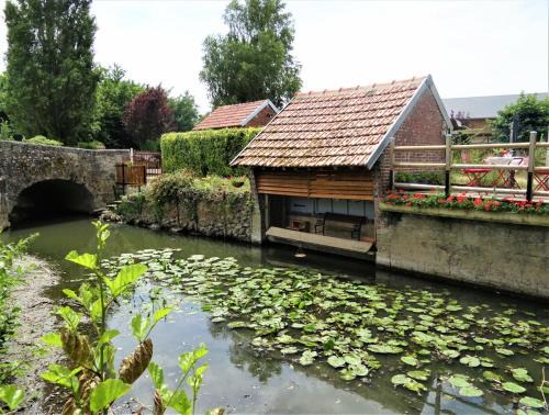 Dangeau Maison | Le Lavoir Secret - hébergement atypique dans un joli cadre bucolique