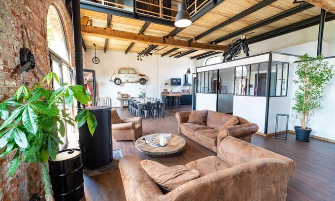 Marle Maison | Le Loft : Gîte avec spa à Marle