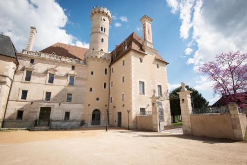 Saint-Savin Lit Et Petit-Déjeuner | Le logis de l'abbaye de Saint Savin