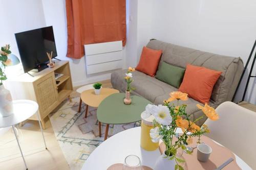 Loos Appartement | Le Lys d Or Studio cosy proche Lille CHU
