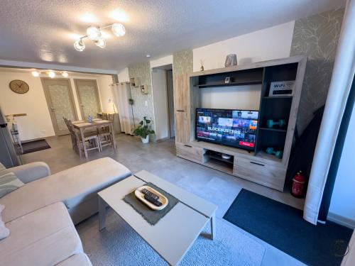 Paroisse Notre-Dame Appartement | Le Maé classé 4 étoiles, terrasse et parking