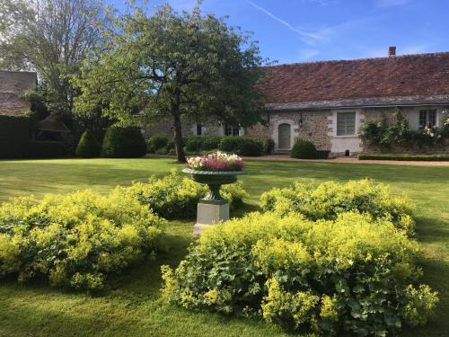 Monnaie Lit Et Petit-Déjeuner | Le Manoir de Maucartier