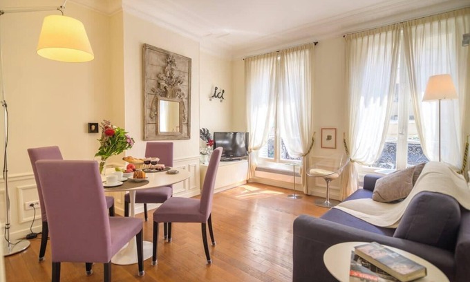 3rd Arrondissement Appartement | Le Marais Moderne Sum