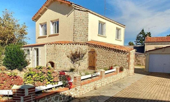 Saint-Mars-la-Reorthe Maison | Le Marsiluga Maison 12 pers à 6 min du Puy du Fou