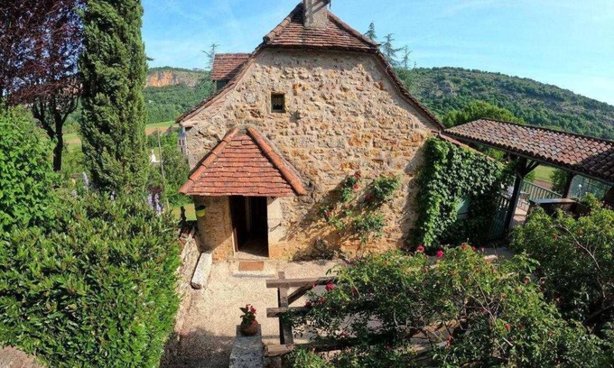 Cenevieres Maison | Le Mas Cornus - CENEVIERES