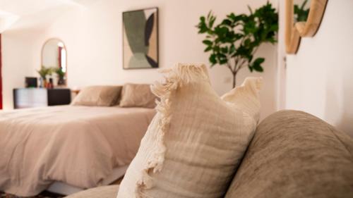 Quartier Bretagne Appartement | Le Mercœur, Studio élégant et calme en hyper centre de Nantes