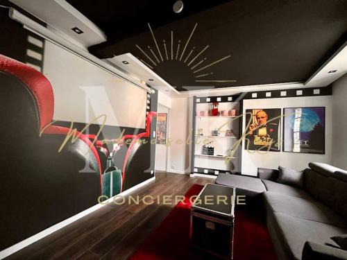 Sens Appartement | Le Moovie - Centre-ville- Écran cinéma