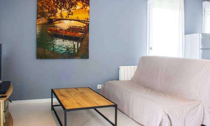 Les 3 Cites Appartement | Le Nid douillet - Grand T2 chaleureux et confortable