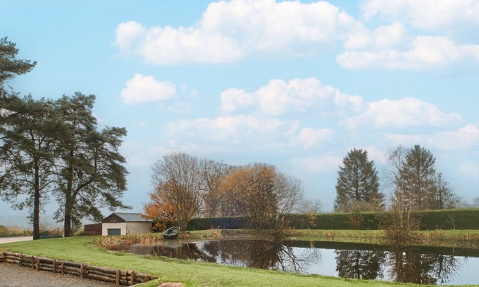 Saint-Pierre-la-Cour Maison | Le Noé - Campagne - Etang
