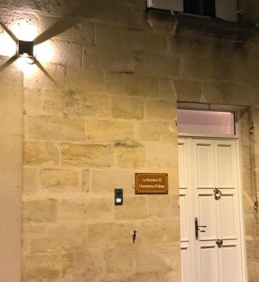 Saint-Seurin-sur-l'Isle Lit Et Petit-Déjeuner | Le Numéro 15