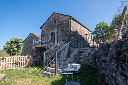Fraissinet-de-Fourques Maison | Le p'tit pelet