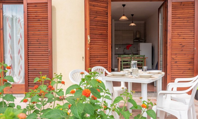 Santa Teresa di Gallura Appartement | Le Pavoncelle Bilo 1Km From The Beach, Santa Teresa Gallura, Italy